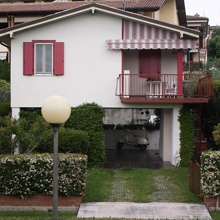 Residenza Palmira Bardolino Apartment Calmasino Bagian luar foto