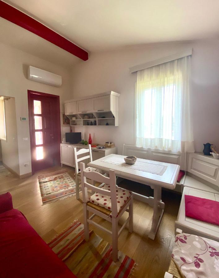 Residenza Palmira Bardolino Apartment Calmasino Bagian luar foto